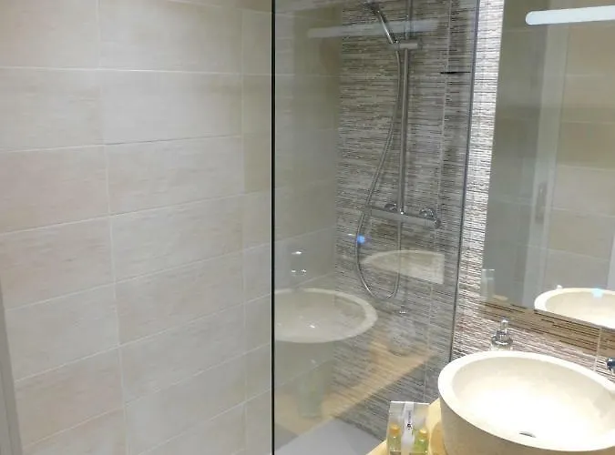 El Pequeno Capricho * 아레나스 데 산 페드로